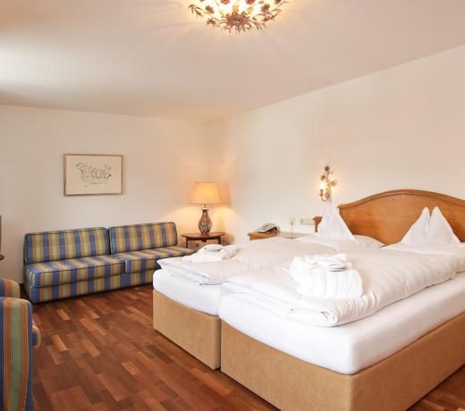 Hinterwies – Ski In / Lodge / Dine