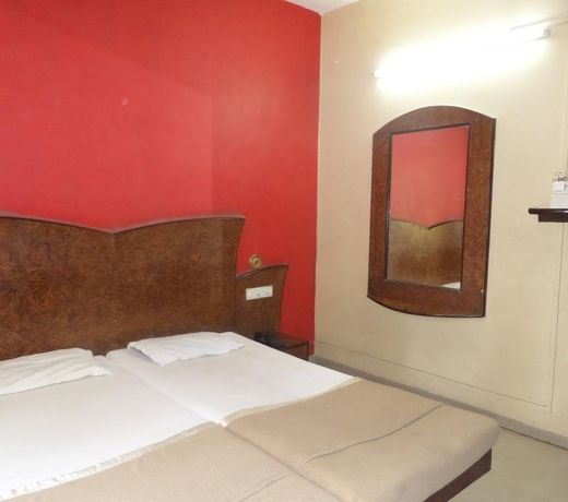 Hotel Ashok Deluxe
