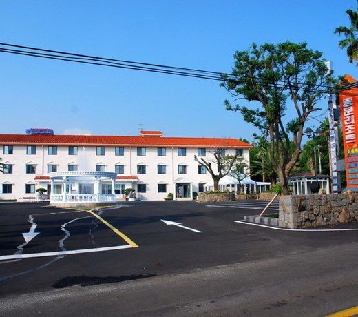 Jungmun Resort
