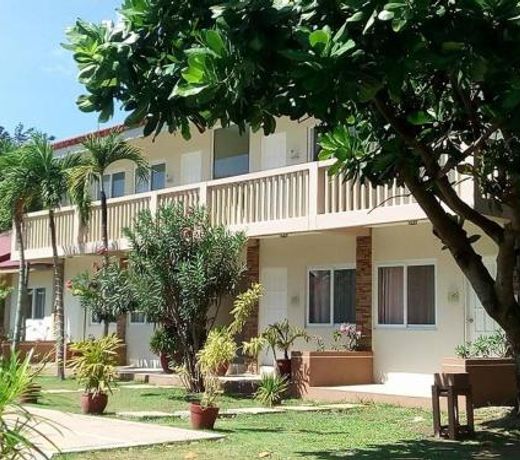 Happy Ripples Beach Resort