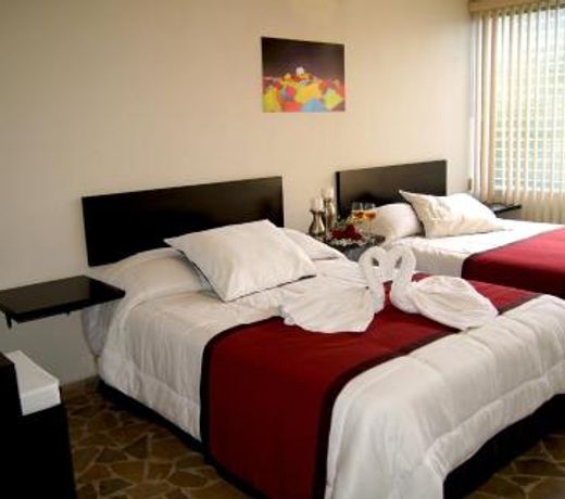 G y V Hotels