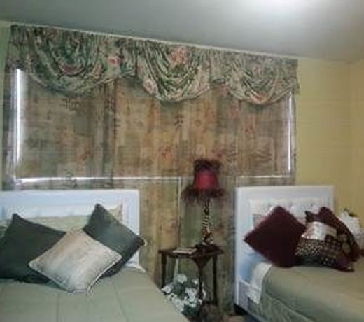 Secret Garden Bed & Breakfast