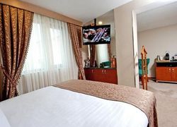 GK Regency Suites Hotel фото 2