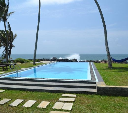 Silverlane Beach House