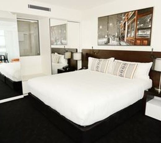 Oaks Gladstone Grand Hotel