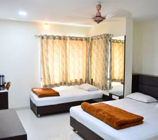 Hotel Maheshwari Avenue