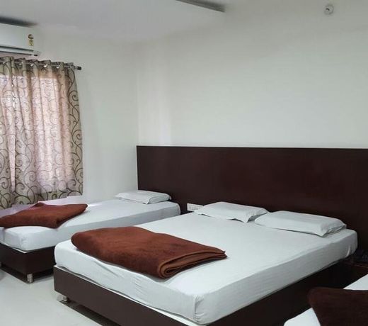 Hotel Maheshwari Avenue