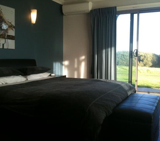 Swan Lake Guest House