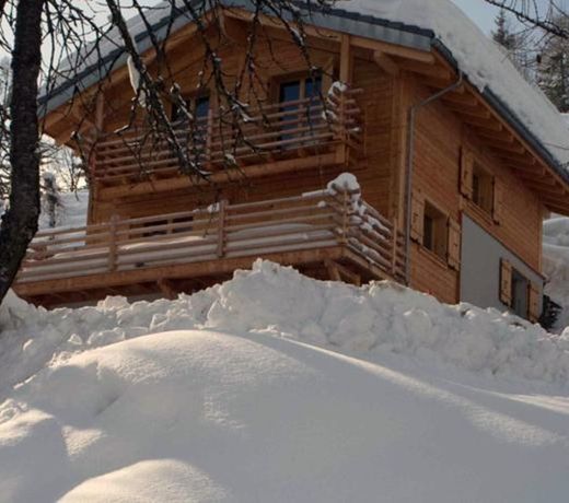 L??ESCALADE CHALET ****