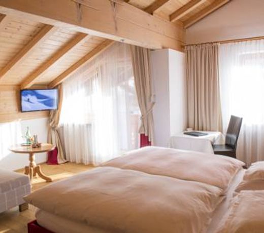 Hotel Garni Sursilva
