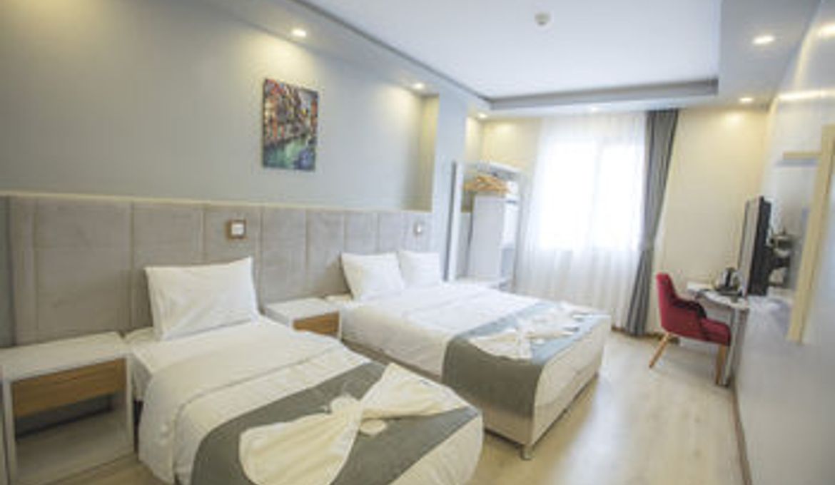 Express Inci Airport Hotel