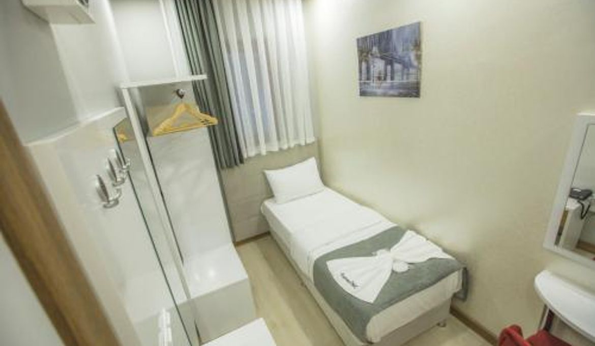 Express Inci Airport Hotel