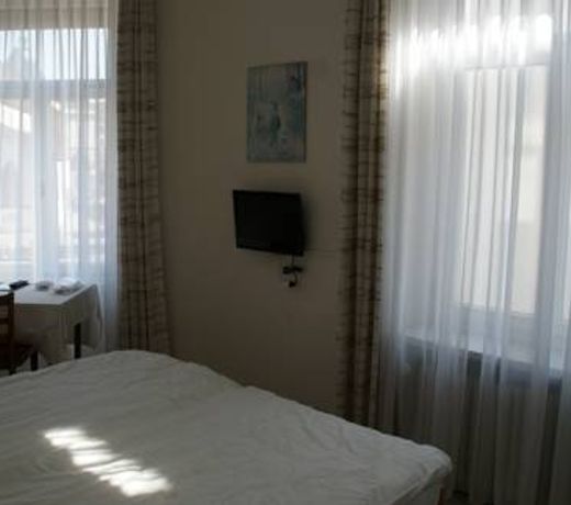 Stadthof Budget Hotel Basel City Center