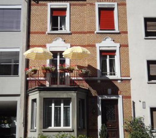 3 Camere