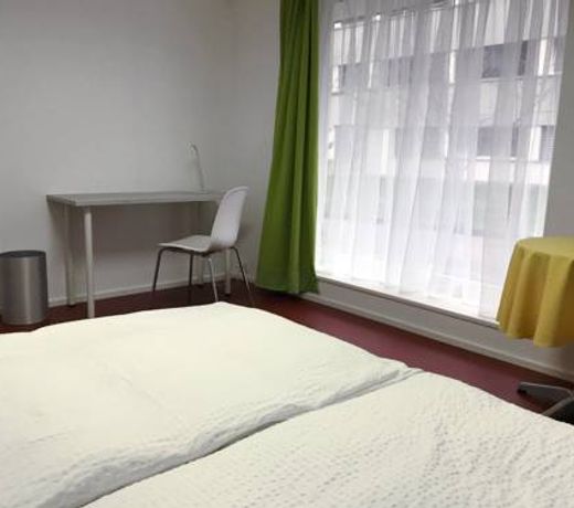 AARON'S SLEEP-WELL B&B BASEL