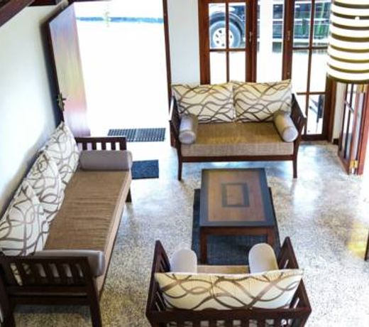 Villa Birdlake