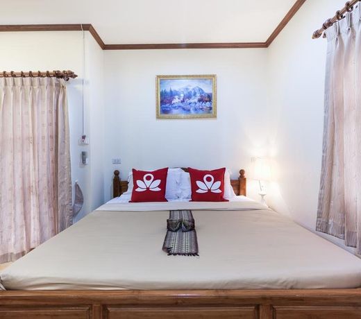 ZEN Rooms Soi Baan Khun Penn