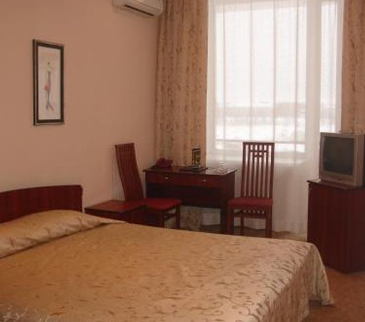 Meridian Hotel