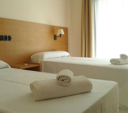 Bay Hotel