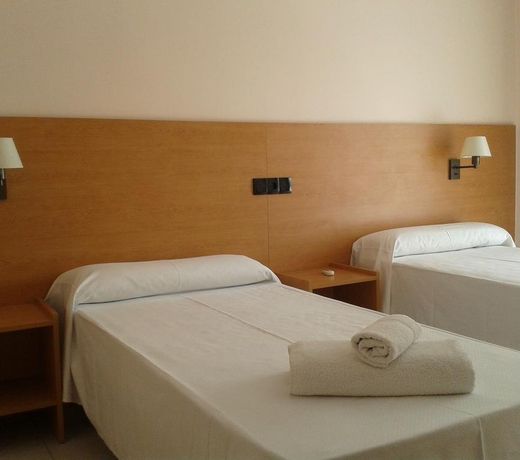 Bay Hotel