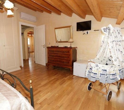 "Suliscenti" Dimora Siciliana B&B