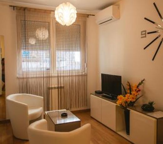 Maja Apartment
