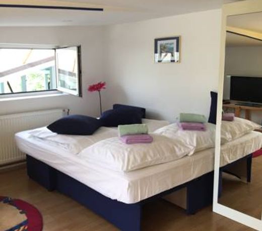 Isabella Rooms