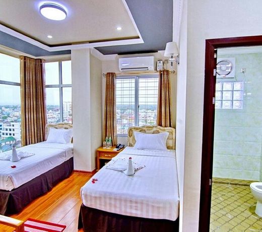 Myat Nan Yone Hotel