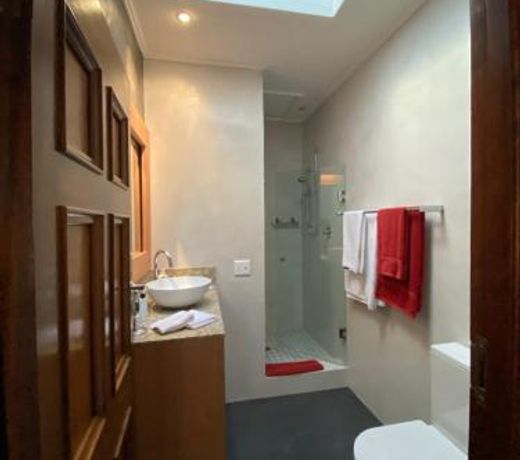 Montrose Guesthouse