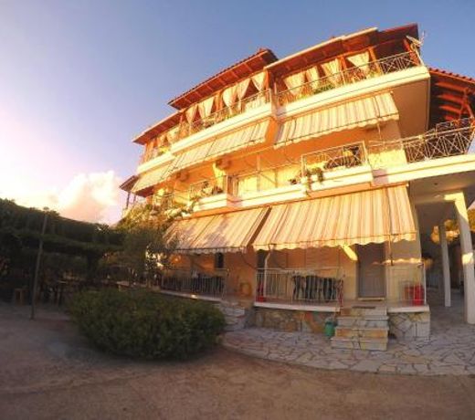 Rexhos Studios