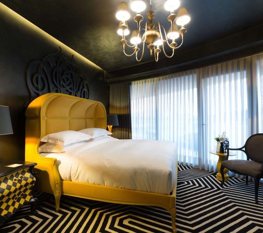 DoubleTree By Hilton Izmir Airport
