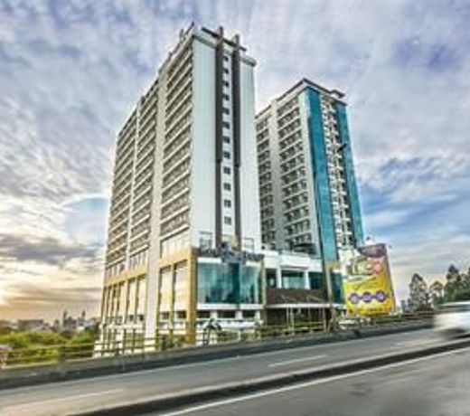 Golden Tulip Essential Tangerang