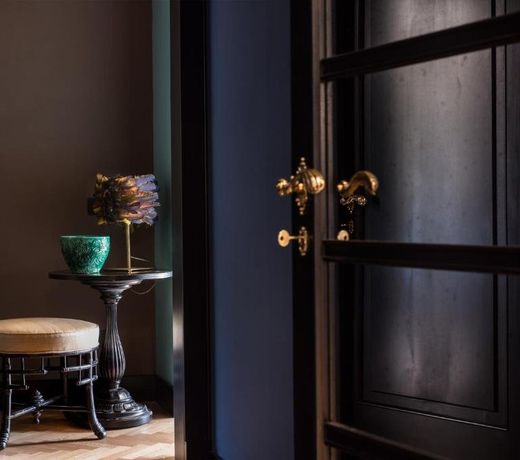 Velona's Jungle Luxury Suites