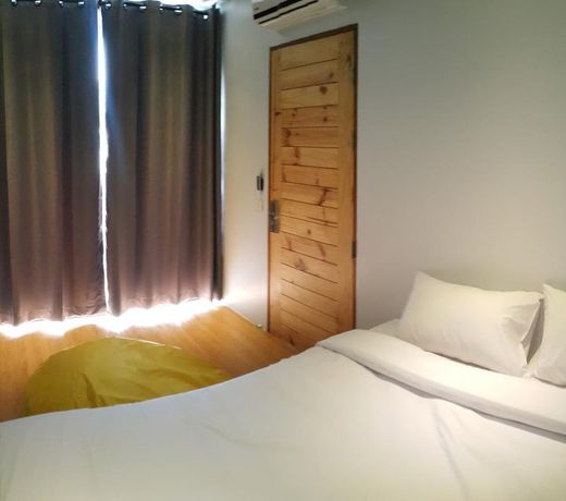 Us hostel samui