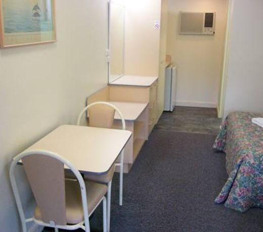 Mid Coast Motor Inn