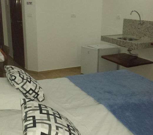 Hotel Reobot Center