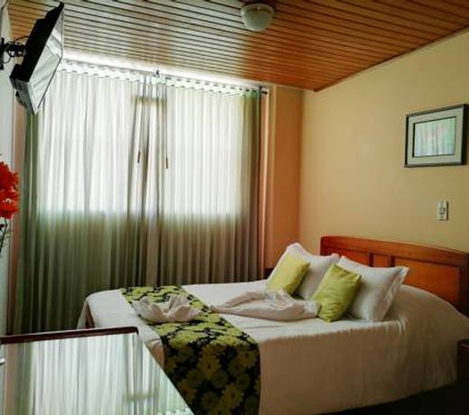 Hisca Hotel
