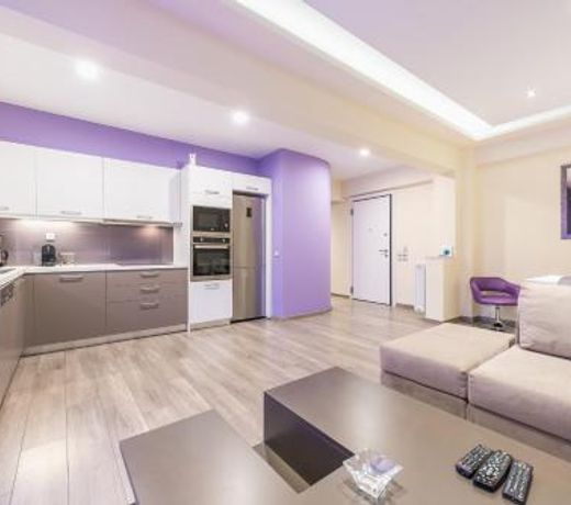 An Impressive 2 bdr Apt in Glyfada