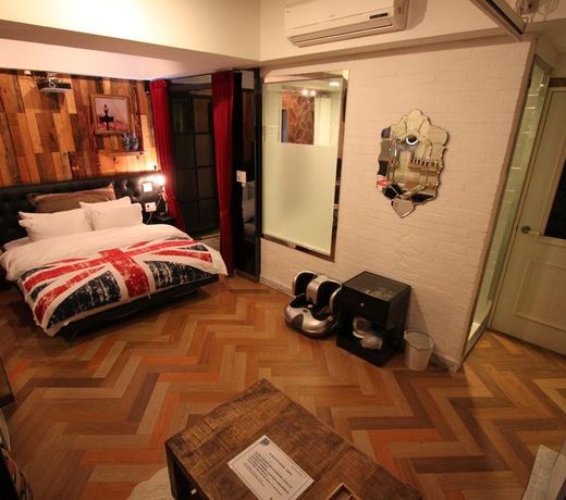 Hotel February Suseong