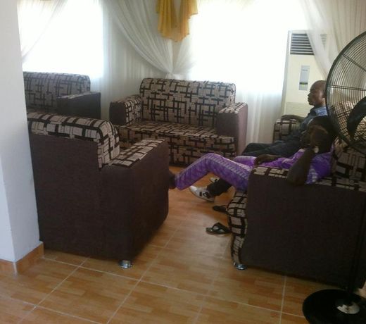 Warike Hotel and Suites