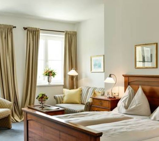 Hotel Dienstl Gut