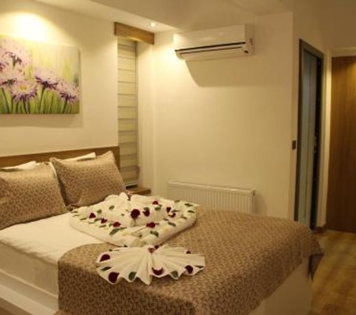 Devin Otel