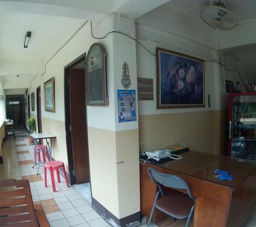 Kamolsorn Hotel