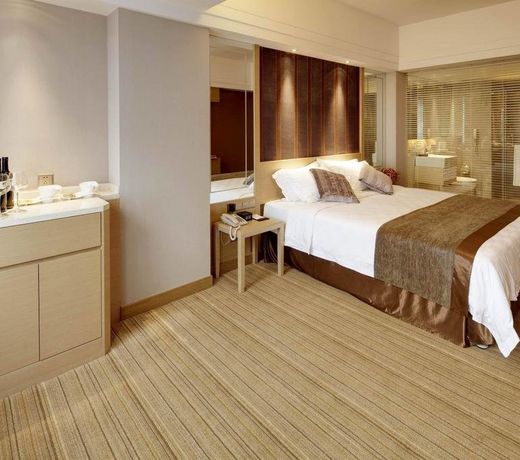 Leisure Hotel