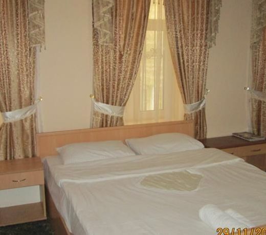 Azeri Hotel