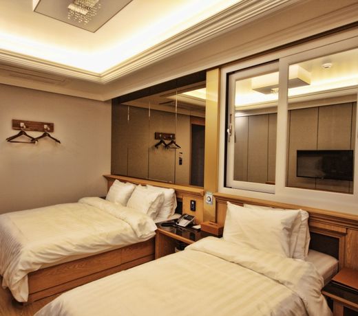 Duzon Business Hotel