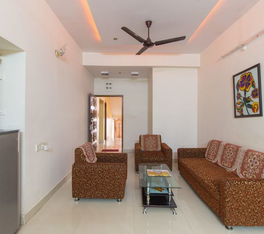 OYO 730 Hotel Karishma Homes