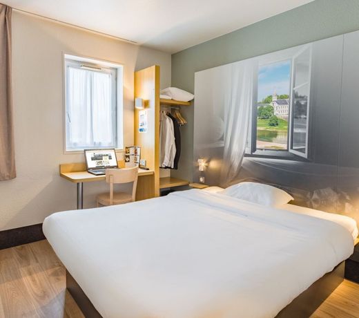 B&B HOTEL Tours Nord 2 La petite Arche