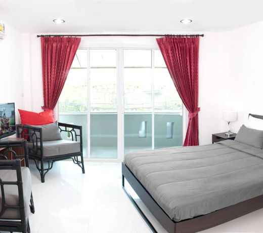 Surin Beach Rooms