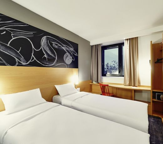 ibis Yerevan Center